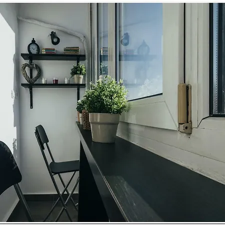 River View - Old City Studio * Bucharest