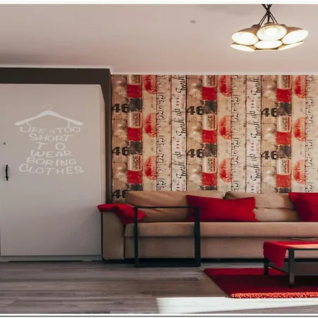 Apartment River View - Old City Studio Bucharest