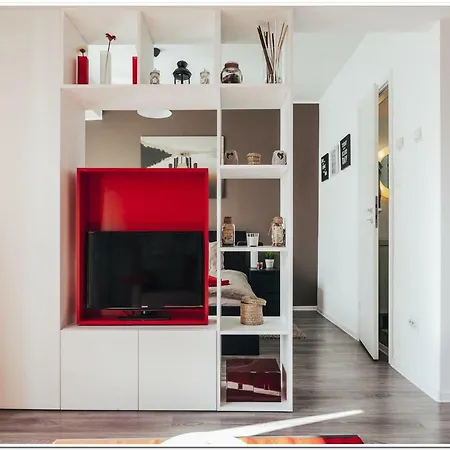 Appartement River View - Old City Studio Boekarest